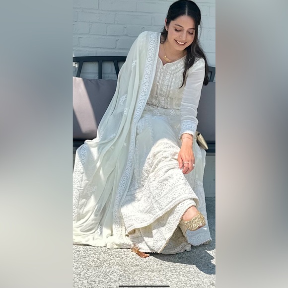 Anarkali Suit - Picture 2 of 9